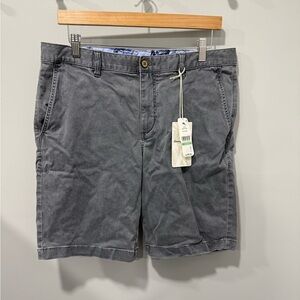 NWT Tommy Bahama shorts size 34